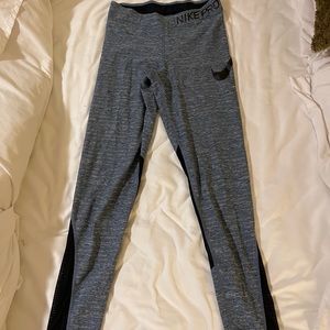 Nike leggings